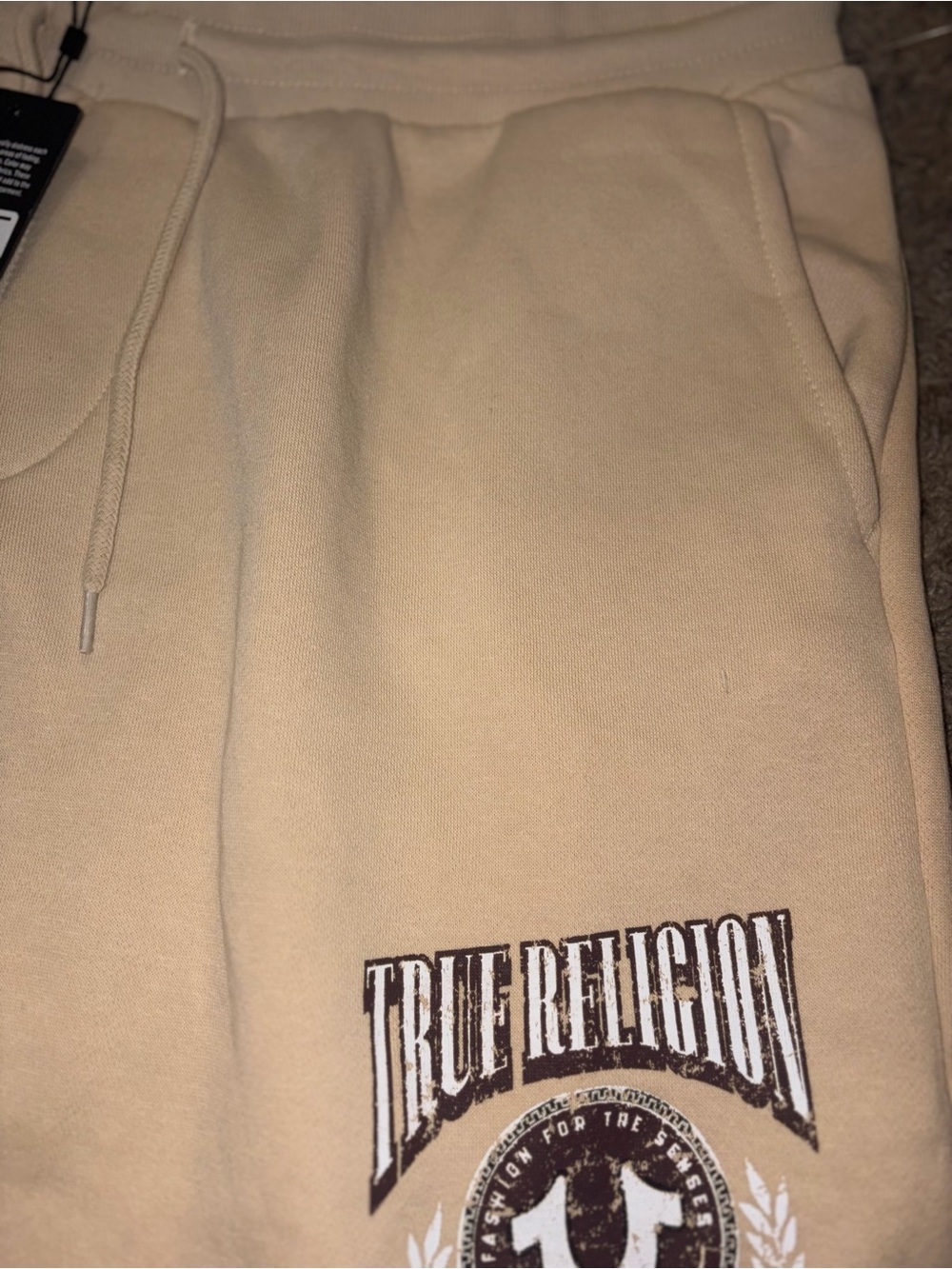 New True Religion College HS Shorts Mens XL Heather Tan Logo Sweat Shorts 700927 - Picture 4 of 8